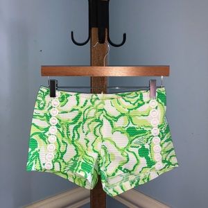 Lily Pulitzer Green Floral Shorts Size 000